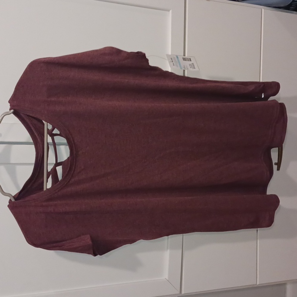 Everlast active top